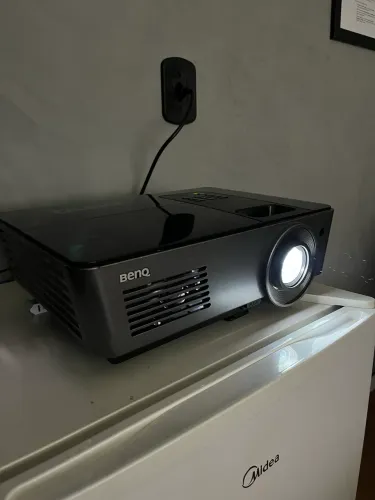 Projetor Benq SH915 fullHd 4000 lumens