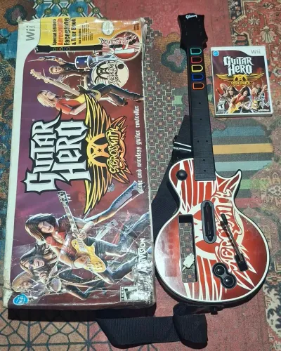 Guitarra Guitar Hero edição especial Aerosmith Original Wii com caixa + jogo original