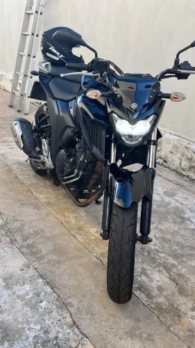Fazer 250
