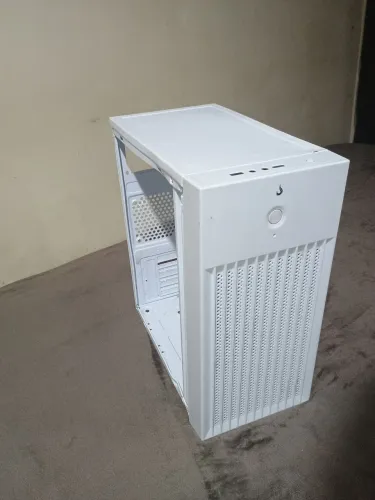 Gabinete Gamer Branco Mid Tower - Frente Mesh (Excelente Estado)<br>