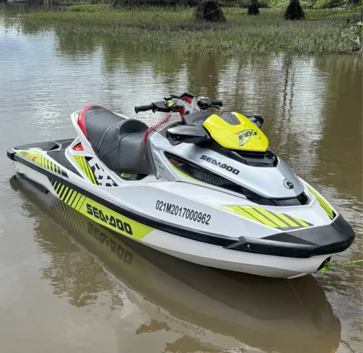 Jet Ski SEA-DOO RXT-X 300