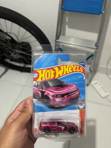 Hotwheels super Th