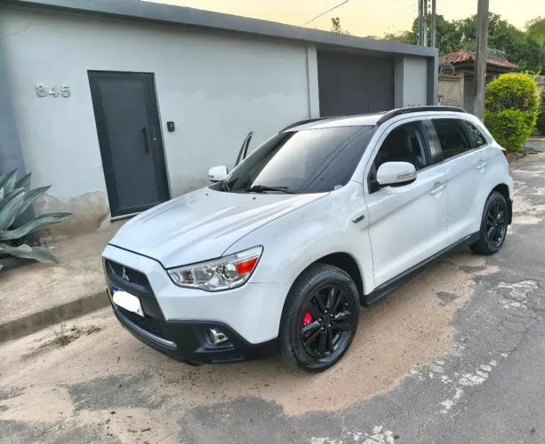 Mitsubishi ASX 2.0 16V 4X4 160cv Aut. 2011