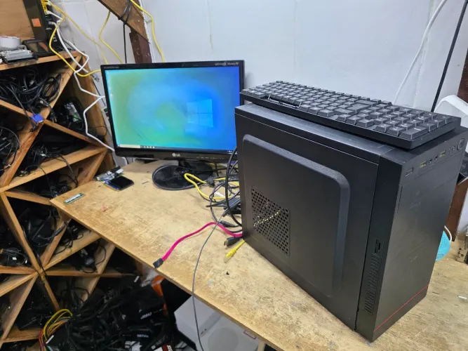 Computador I5-3330 3.00 GHz, 8 GB de RAM, 1TB HDD