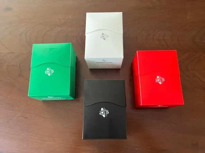 4 Deckbox 80 Gamegenic Usado em Bom Estado Completo Magic MTG Pokemon