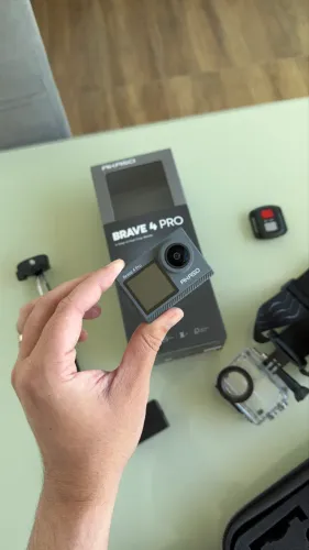 Câmera de Ação Brave 4 PRO