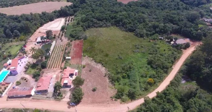 Terreno Em Pilar Do Sul - Documentação Ok - 2032mts - Plano