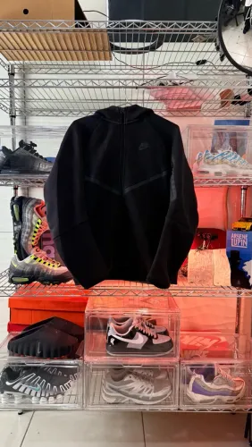 Nike tech fleece