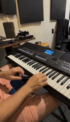 Yamaha psr sx600