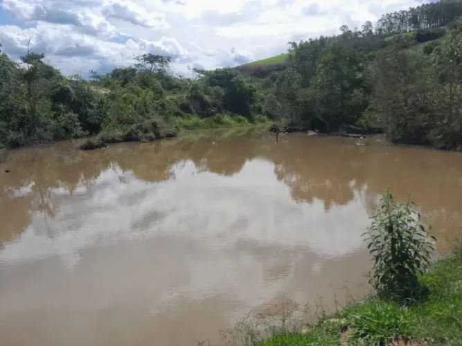 Terreno em Passa Tempo Minas  MG.  499 mil Ótimo para fazer varias lagoas terra de Cultura