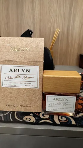 Arlyn Perfume feminino