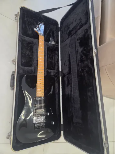 Guitarra LTD MH 53