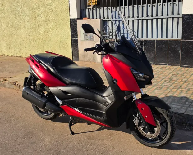 Yamaha Xmax 250cc