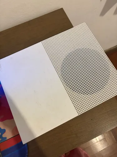 Xbox One S - 500gb