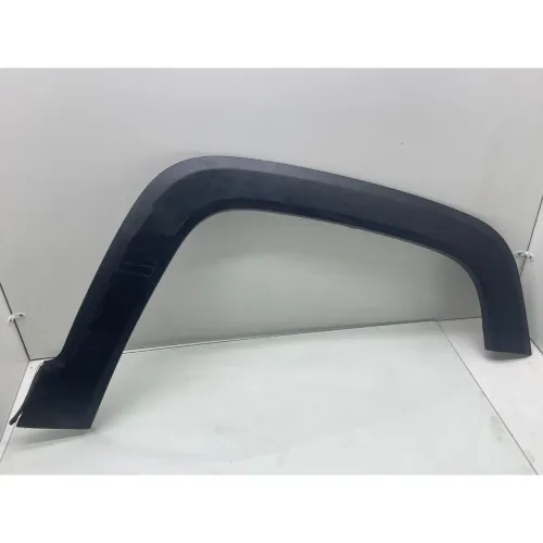 Moldura Paralama Dianteiro Direito Jeep Renegade 2015 a 2026 SKU 109980