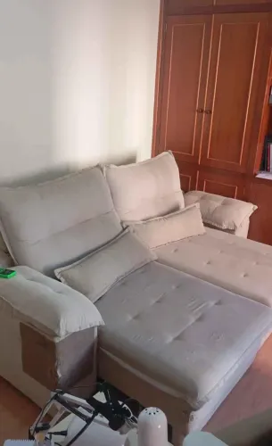 Sofá retrátil Bege areia 