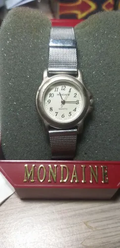 Relogio Mondaine