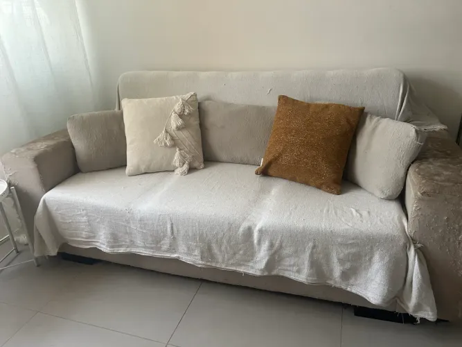 Sofá 3 lugares 