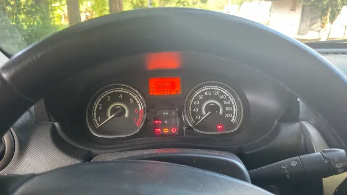 Renault Sandero Expression Hi-flex 1.0 16V 5P 2012