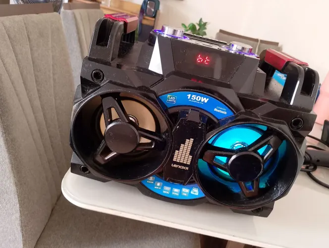 Mini System Ms8600 Bluetooth Rádio Fm Karaokê 150w Lenoxx Cor Preto