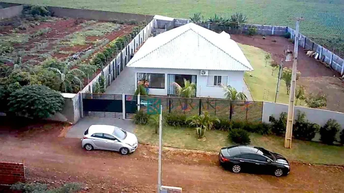 Chácara com 3 dormitórios à venda, 2000 m² por R$ 1.200.000,00 - Ribeirão Pinguim - Flores