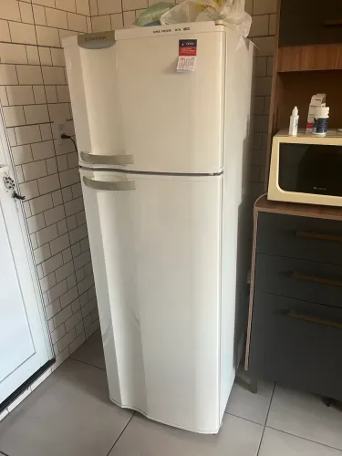 Geladeira ótimo estado 127v 2 portas Eletrolux