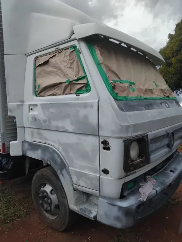 Preparador de pintura para caminhão
