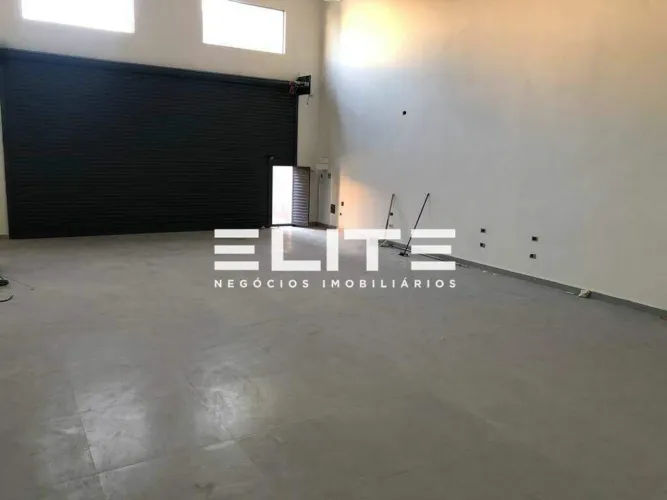 Salão Comercial para Aluguel em Santo André (Parque das Nações) | 338,27 m² | 4 Banheiros