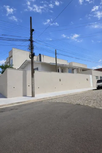 CASA À VENDA EM LAGES - PRONTA PARA MORAR! ACEITA PERMUTA