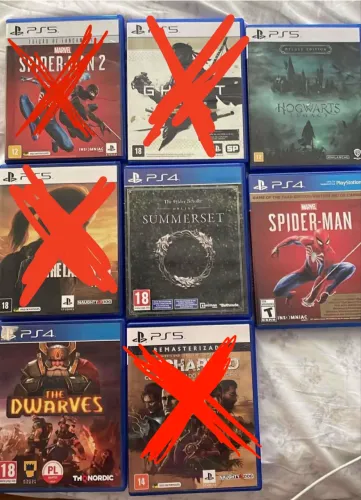 4 jogos de PlayStation.