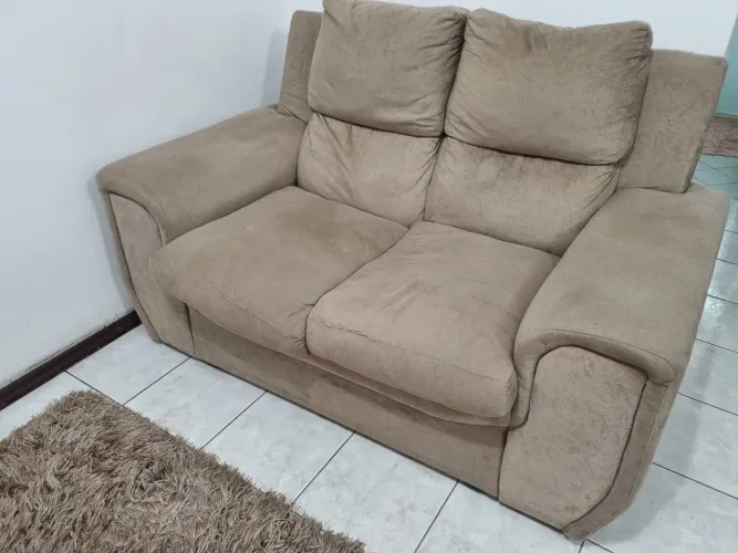 Sofá 2 lugares