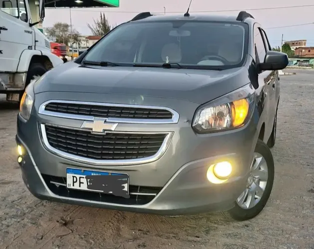 Chevrolet Spin LTZ 1.8 8V Econo.flex 5P Aut. 2013