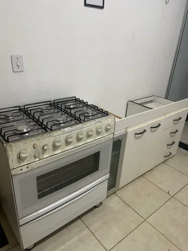 Fogão com armário PRA HOJE!!!