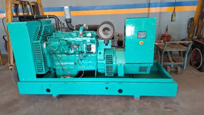 Grupo gerador Cummins 170 kva