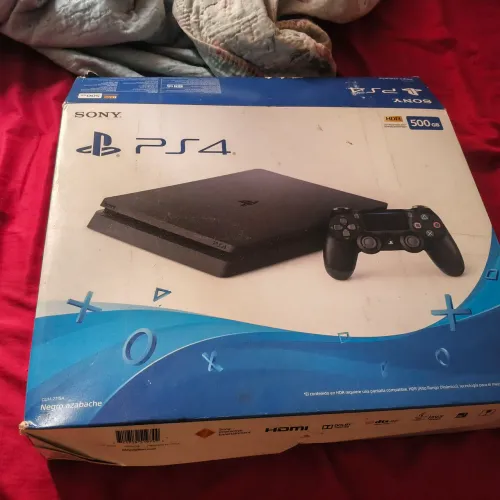 PS 4 Slim