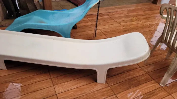 Cadeiras para piscina usadas