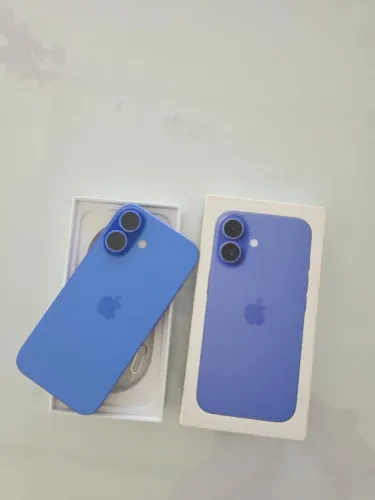 iPhone 16