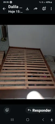 Cama 4 gavetas em ótimo estado