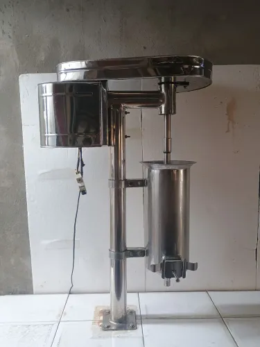 Máquina de bater açaí 