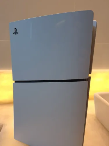 Ps5 slim 1 terá com 2 controles zerado usado somente para zerar o GTA 5
