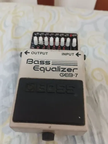Equalizer Bass GEB-7 troco por Pedal Behringer EQ700