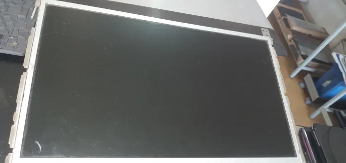 Tela led notebook 14"