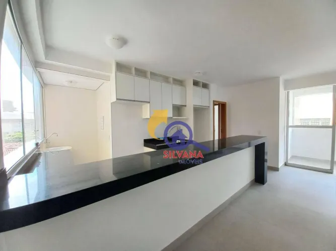 Apartamento com 3 dormitórios para alugar, 80 m² por R$ 4.290,00/mês - Jaraguá - Belo Hori