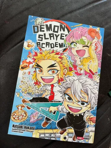 Mangá Demon Slayer - Kimetsu Academy