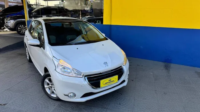Peugeot 208 Allure 1.5 Flex 8V 5P 2016