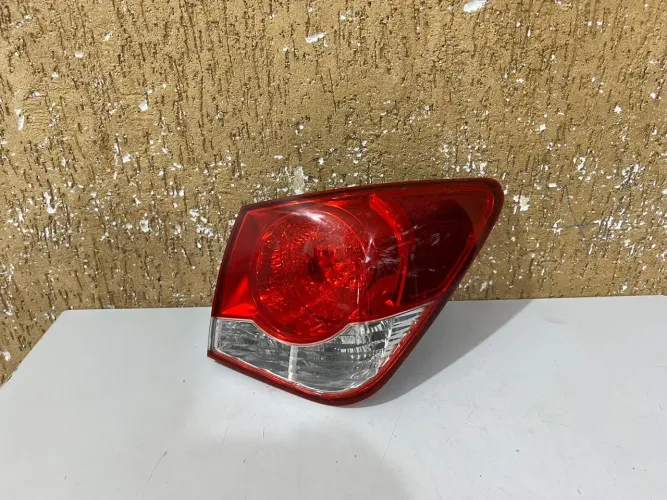 Lanterna direita Cruze Sedan 2011/2012/2013/2014/2015/2016
