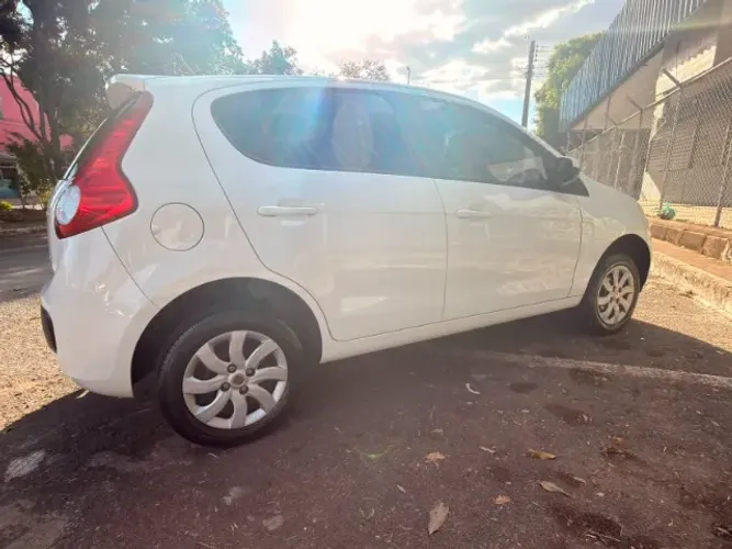Fiat Palio Attra./italia 1.4 EVO F.flex 8V 5P 2016