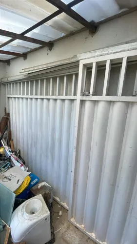 PORTÃO DE ALUMÍNIO GRANDE E PEQUENO SEMINOVO
