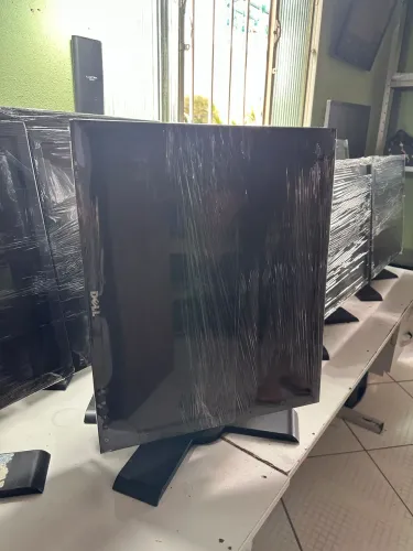 Monitor Dell de 19 polegadas quadrado