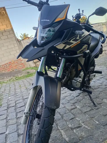 XRE 300 Adeventure pouco rodada